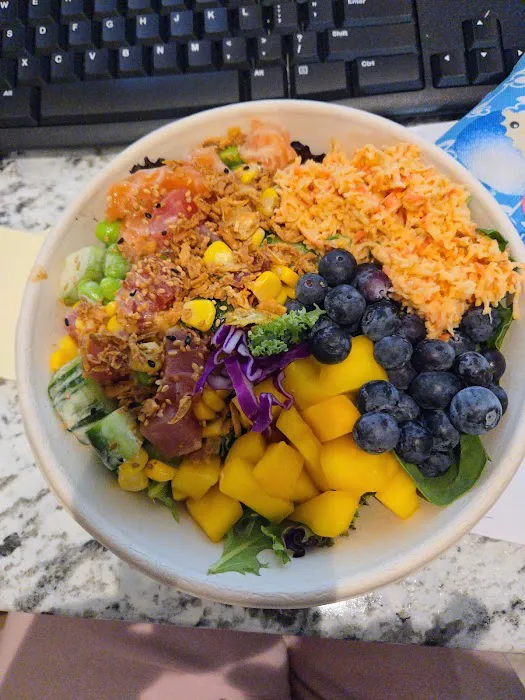 Piki Poke - Hawaiian Poke Bowl Picture 4