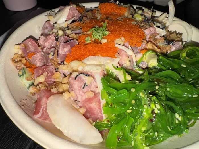 Piki Poke - Hawaiian Poke Bowl Picture 2