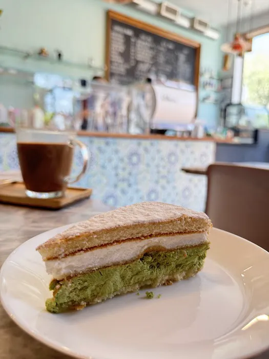 Unnamed Café - coffee shop near me (St Paul's Ave) Picture 1