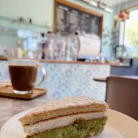 Unnamed Café - coffee shop near me (St Paul's Ave) ico
