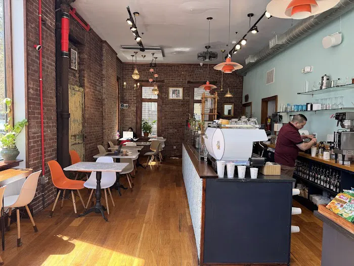 Unnamed Café - coffee shop near me (St Paul's Ave) Picture 9