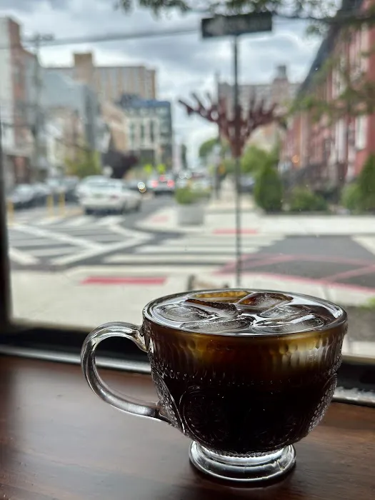 Unnamed Café - coffee shop near me (St Paul's Ave) Picture 3