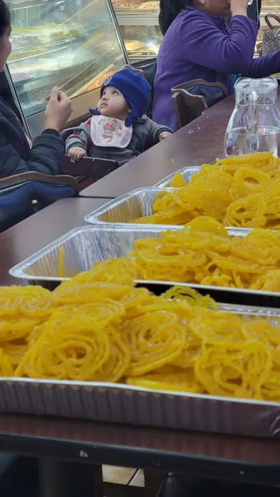 Bengali Sweets Corner (INDIAN RESTAURANT) Picture 2