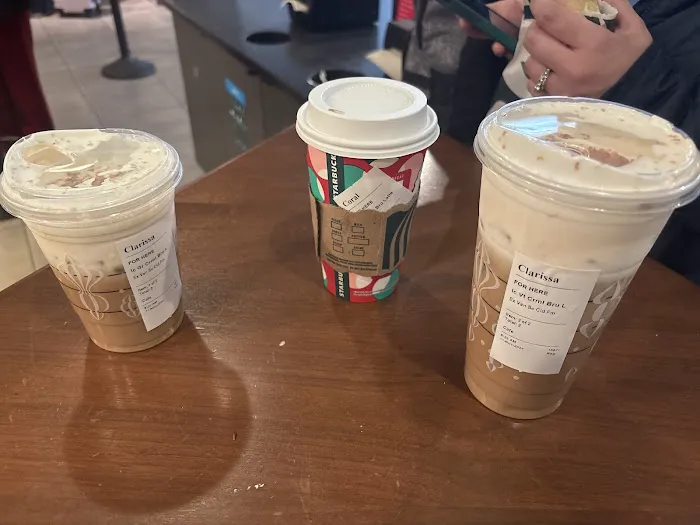 Starbucks Picture 1