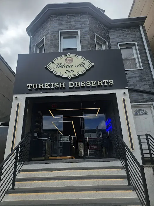 Helvaci Ali Turkish Desserts & Cafe Picture 2