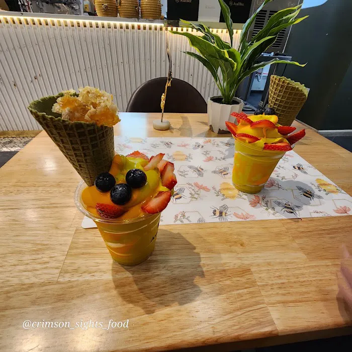 Asal Bee Cafe Picture 4