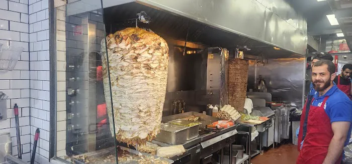 Al SHAMI SHAWARMA Picture 1