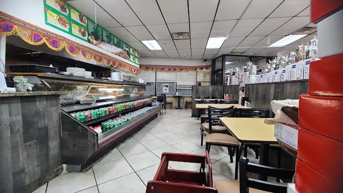 Al Hilal Restaurant Picture 9