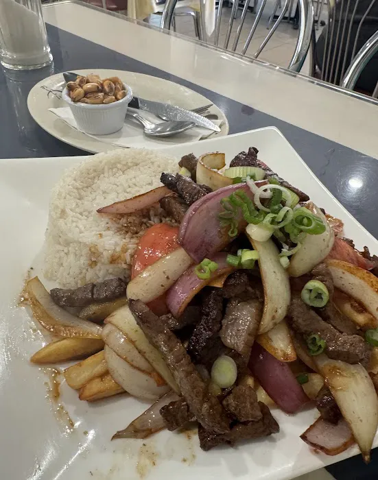Costa Marinera Peruvian Restaurant. Picture 9