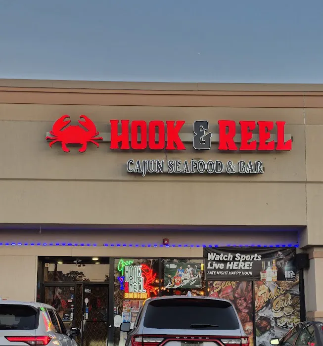 Hook & Reel Cajun Seafood & Bar Picture 7