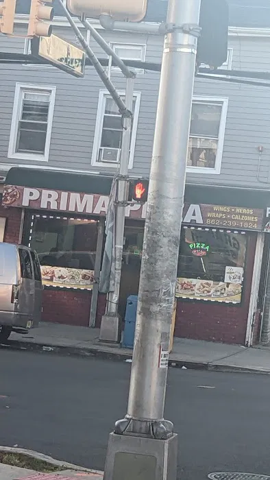Prima Pizzeria Picture 9