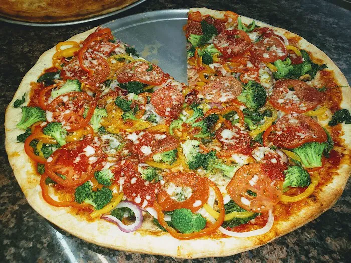 Prima Pizzeria Picture 4