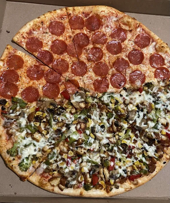 Tony's Pizza Picture 3
