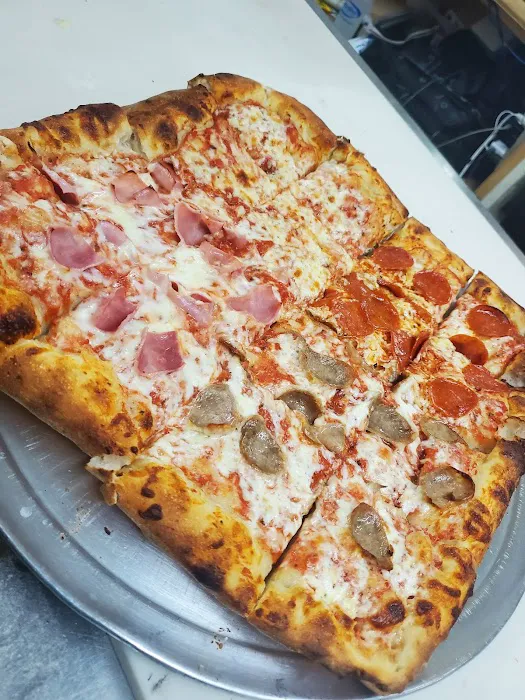 Tony's Pizza Picture 9