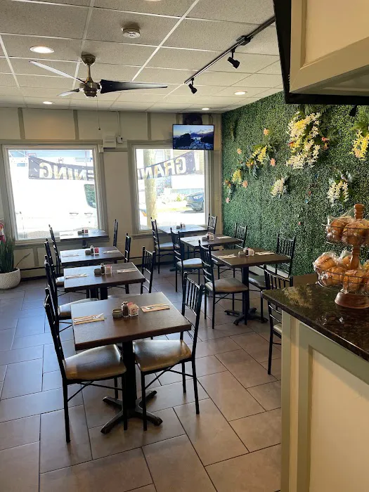 Palmas Cafe Picture 6