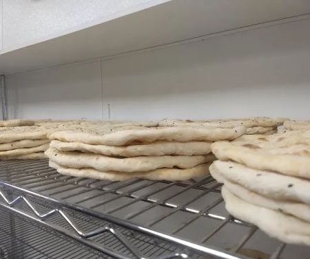 Gandom Bakery u0646u0627u0646u0648u0627u06ccu06cc u06afu0646u062fu0645