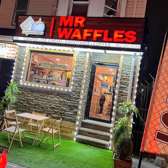 MR WAFFLES Paterson Picture 6