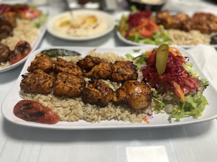 Tadim Restaurant Picture 7