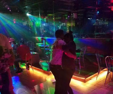 Santana's Sports Bar