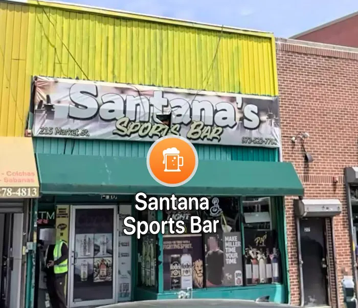 Santana's Sports Bar Picture 3