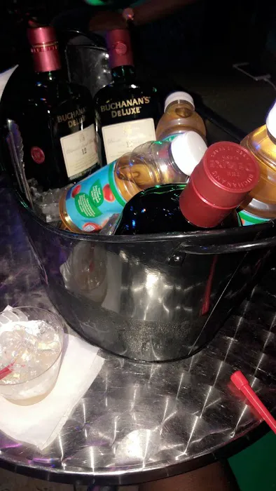 Santana's Sports Bar Picture 8