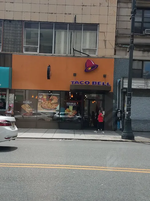 Taco Bell / Pizza Hut Picture 2