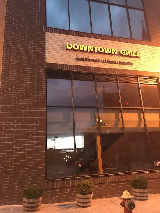 DOWNTOWN GRILL Picture 9