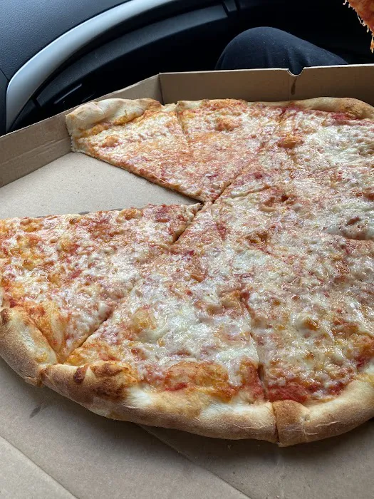 Giovanni's Pizza Picture 7