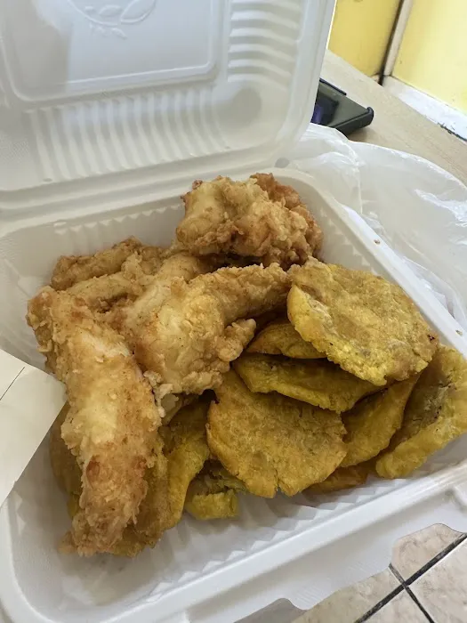D' LA PARA PICA POLLO - PATERSON Picture 6