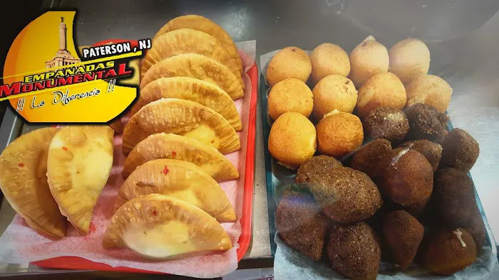 Empanadas Monumental Picture 3