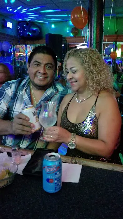 Diana's Bar Picture 7