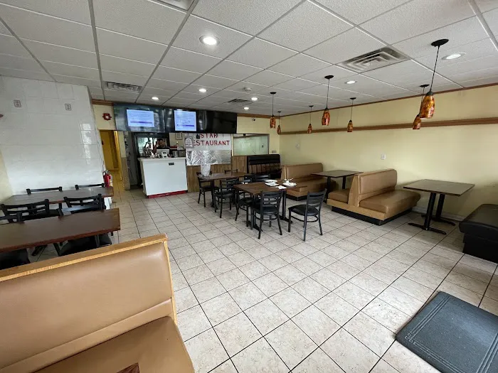 Star Restaurant Picture 8
