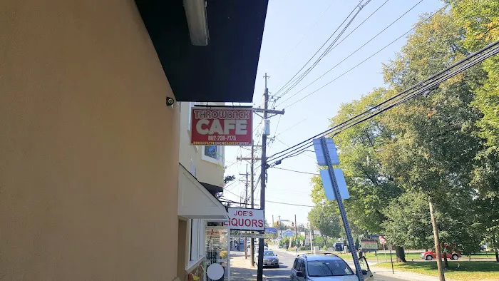 Throwback Cafe Picture 7