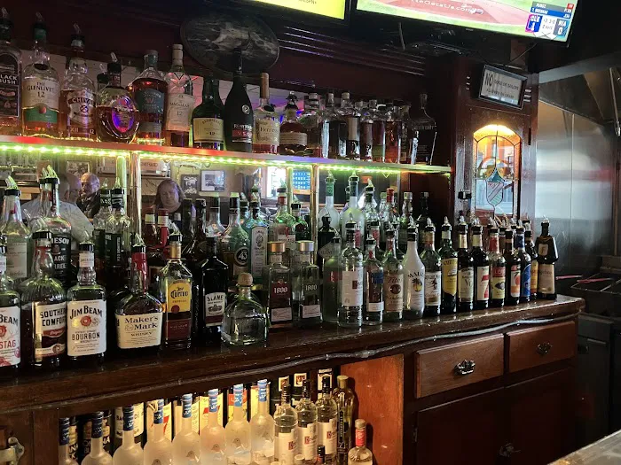 Sportsman’s Tavern Picture 10