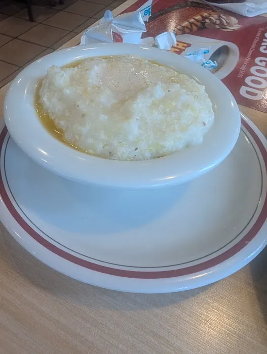 Huddle House Picture 6