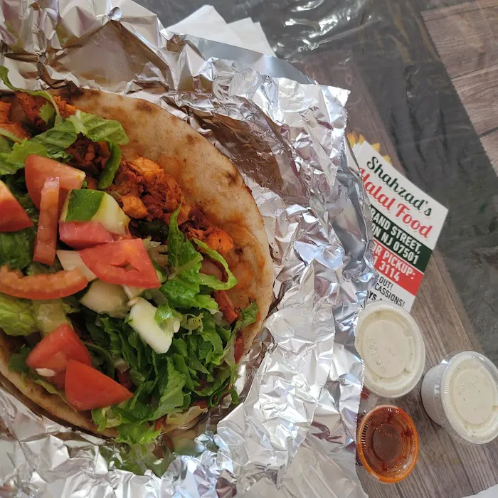 Shahzad’s halal food Picture 4