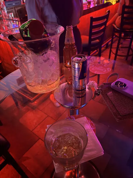 Angie's Liquor & Bar Picture 8