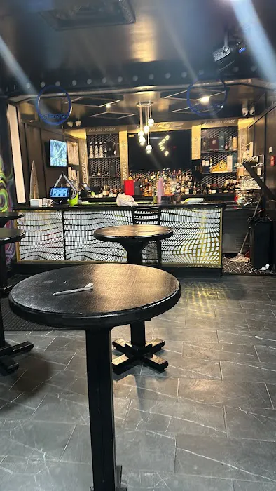Serie 92 Bar & Lounge Picture 2