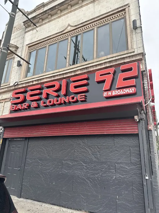 Serie 92 Bar & Lounge Picture 3