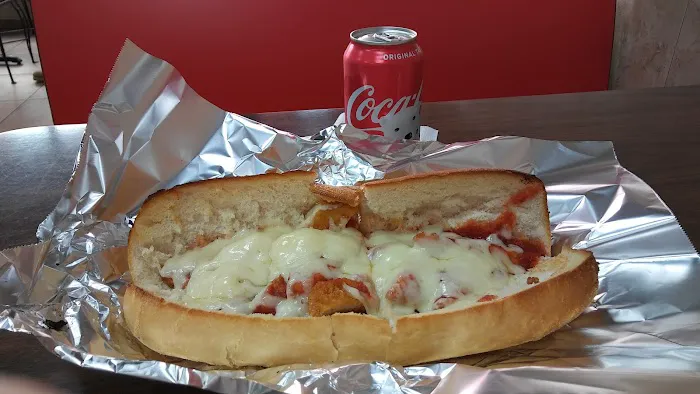 Ellison Pizza & Deli Picture 6