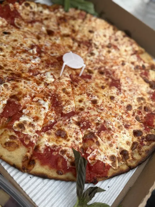 GRUMPY'S SOURDOUGH PIZZA CO. Picture 2