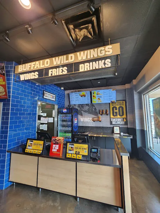 Buffalo Wild Wings 'GO' Picture 2