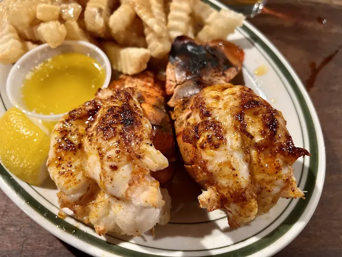DP's Pub and Seafood Grill Picture 10