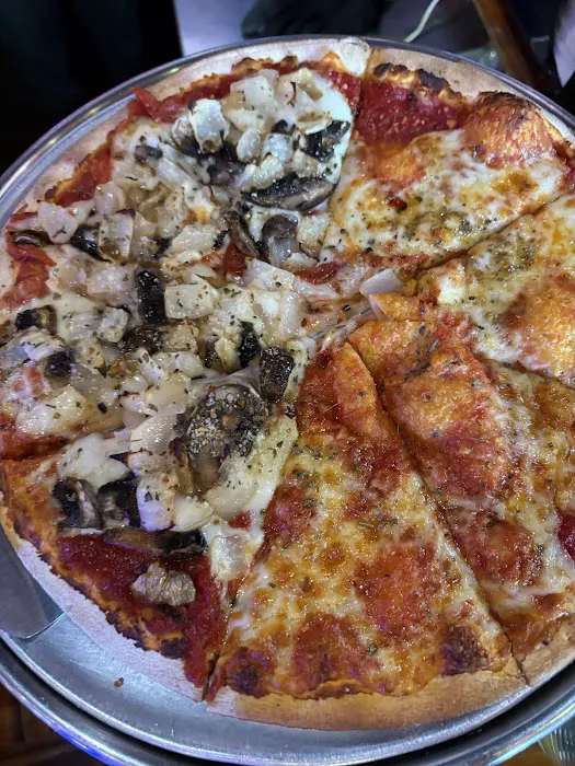 The Firehouse Family Restaurant & Bar Picture 10