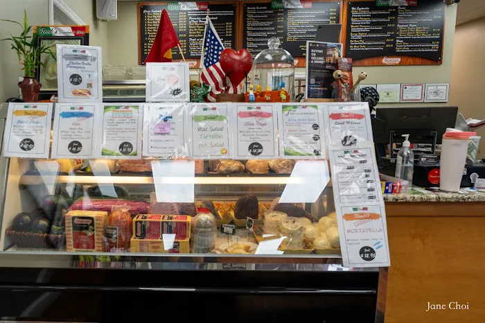 Nick's Sandwich Shop Picture 3