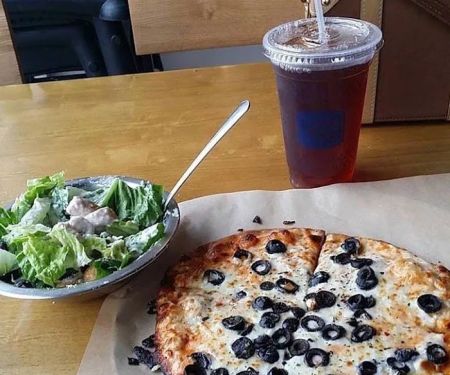 Pizza Studio