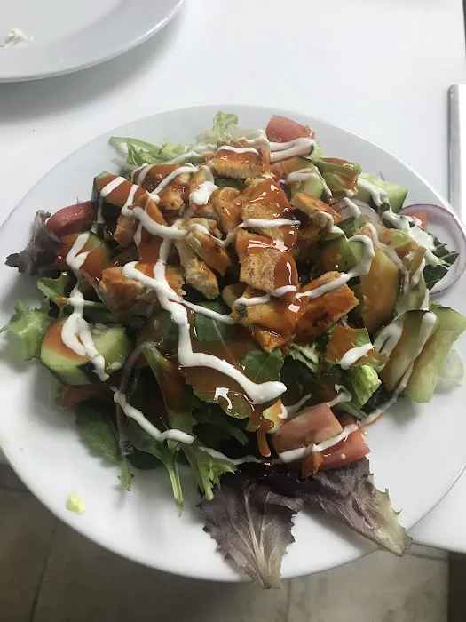Yummy Pizzeria & Restaurant Picture 6