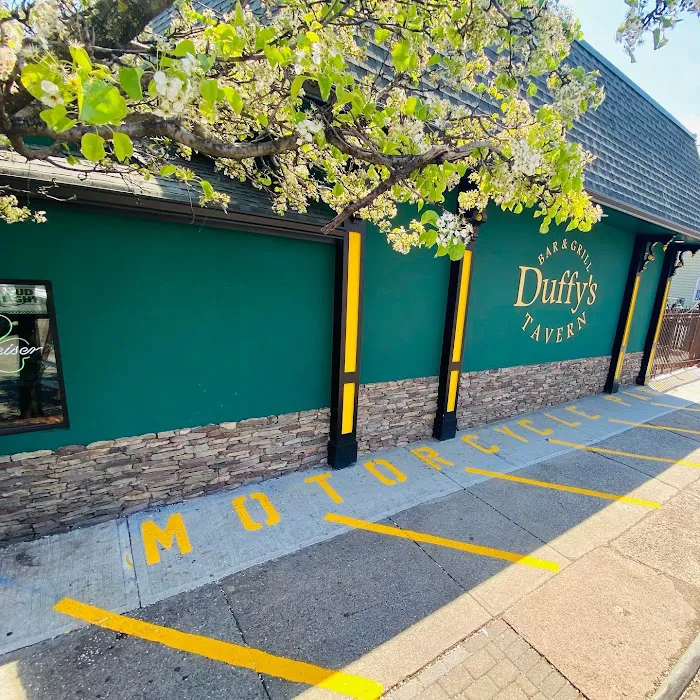Duffy's Tavern Picture 2
