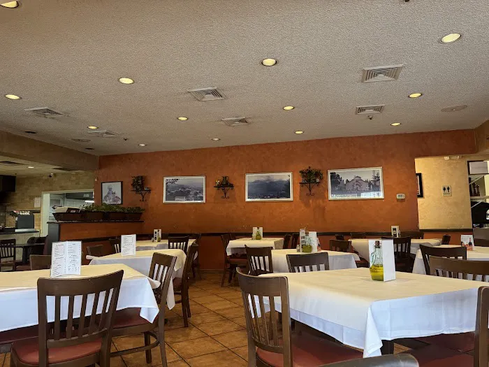 Puzo's Family Restaurant Picture 7