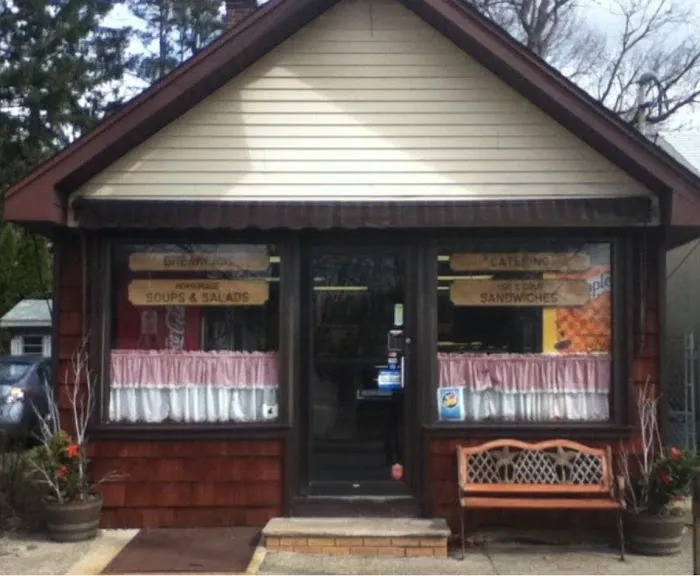 Wilkes Country Deli Picture 10